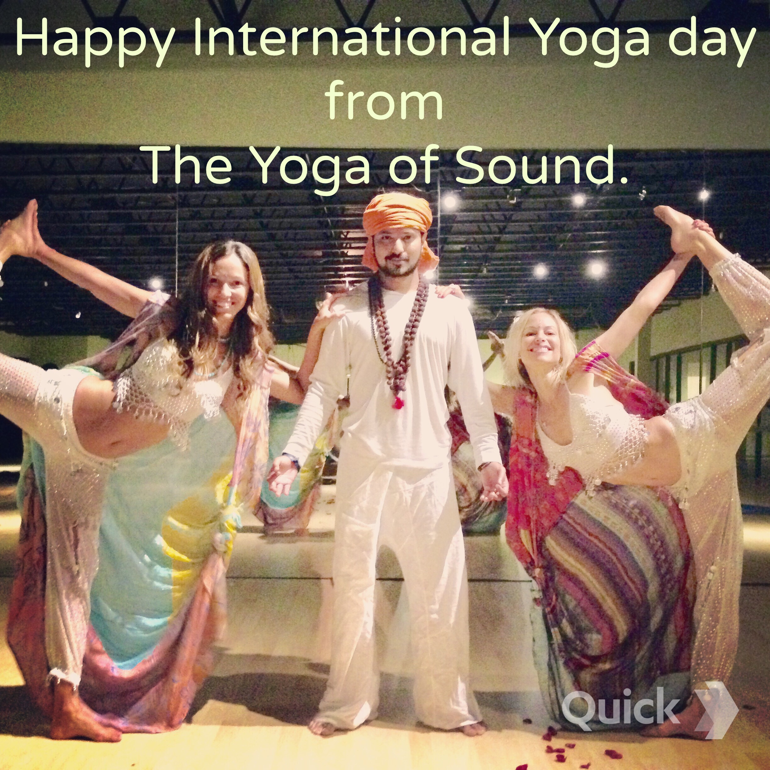 Yogi Rohan with a large international yoga day group